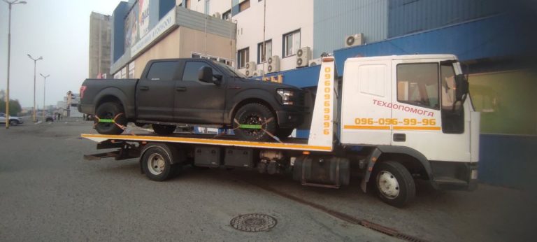 фото эвакуатора
